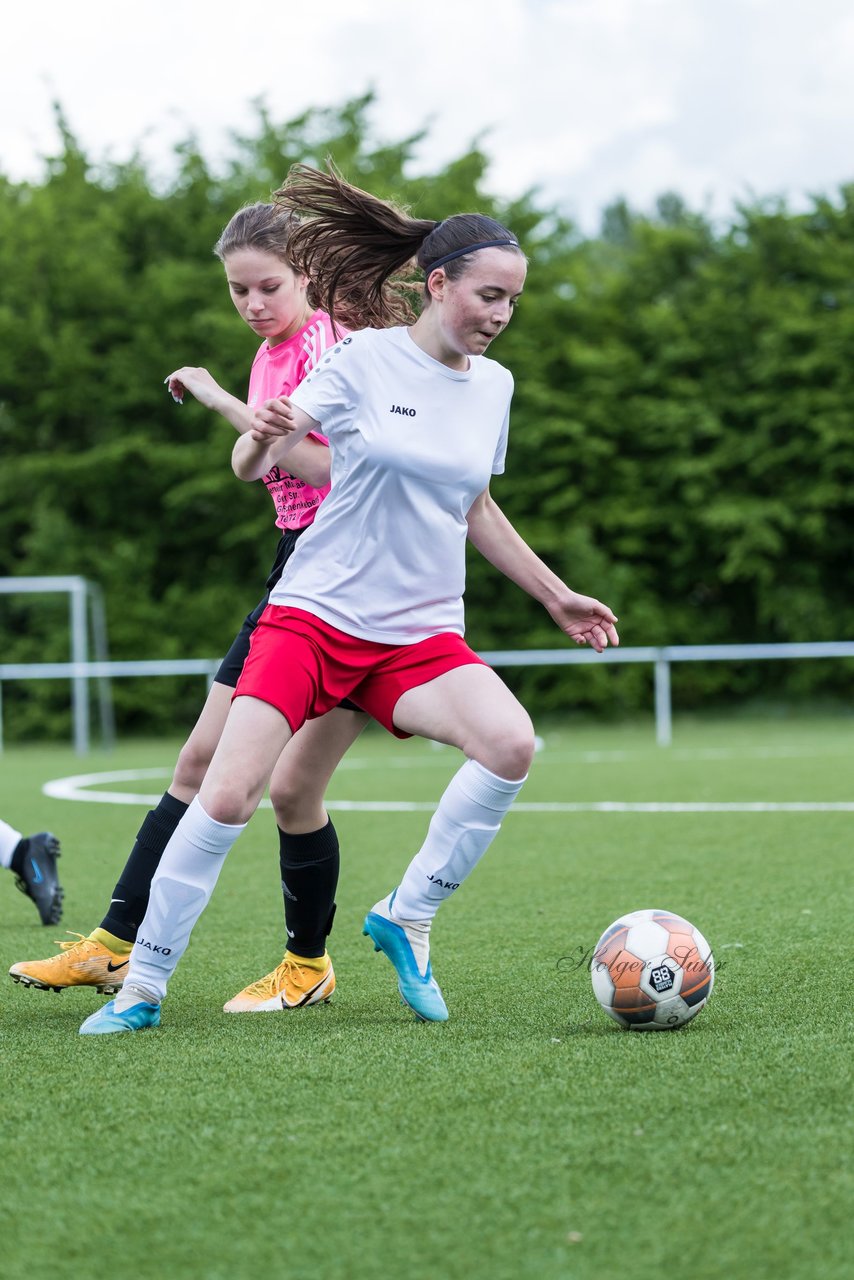 Bild 126 - wBJ SV Wahlstedt - SV Steinhorst/Labenz : Ergebnis: 0:1